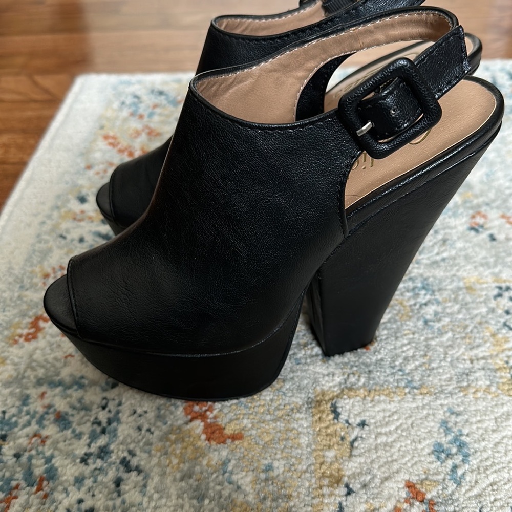 Platform heels